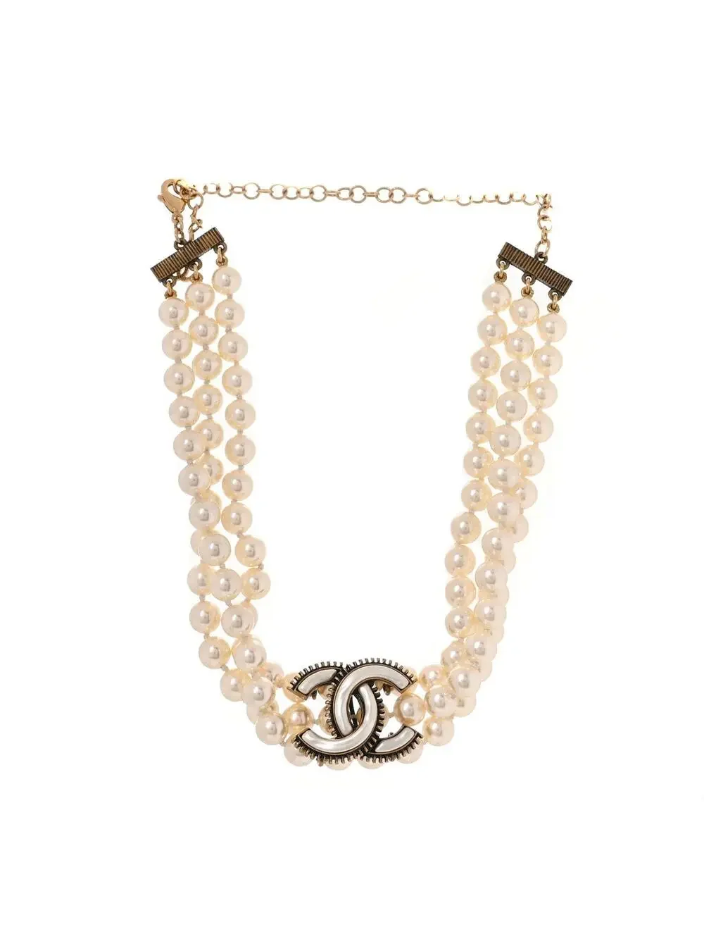 CHANEL elevate your